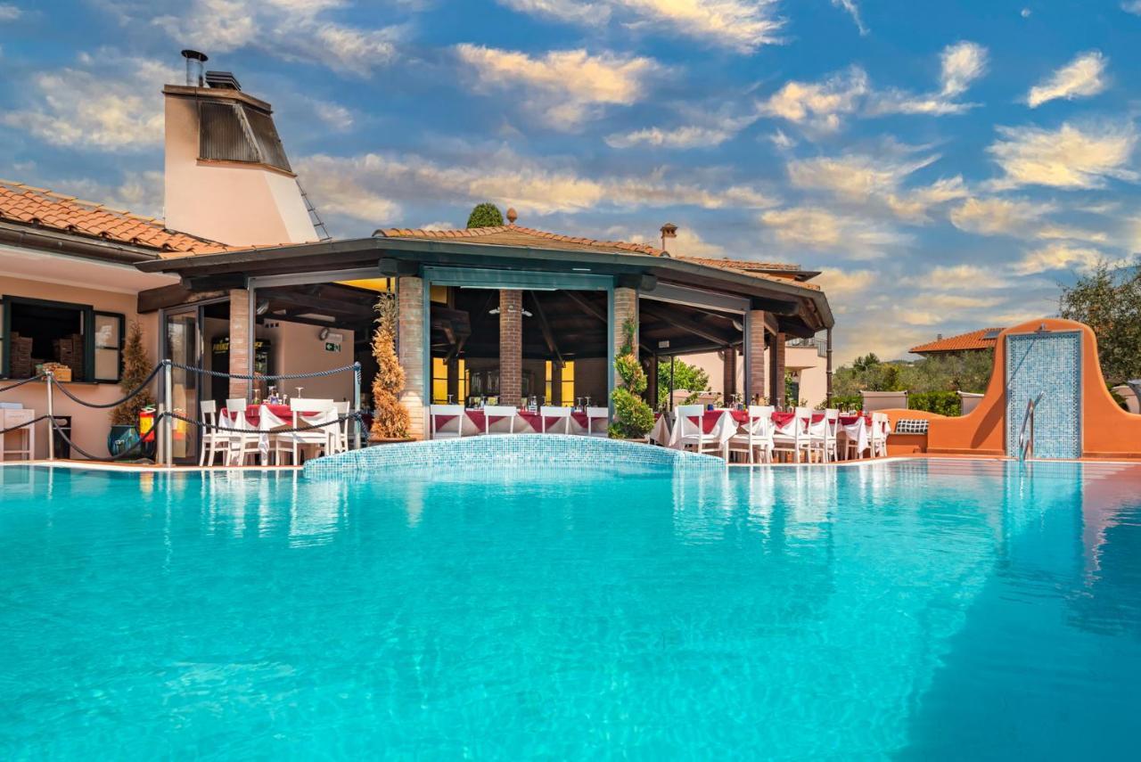 Hotel La Pietra Restaurant Фоздіново Екстер'єр фото